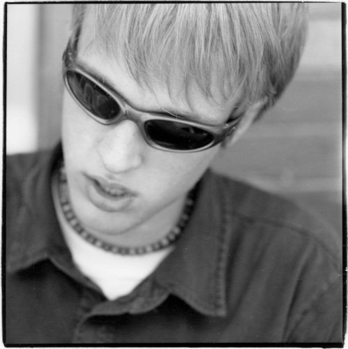 Sunglass-Gut-at-Trident.jpg