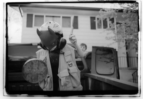 Yitz-Mask-Gun.jpg